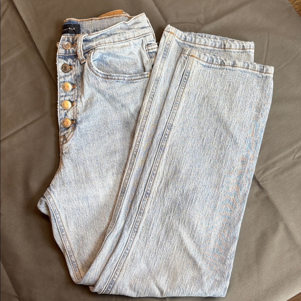 Aeropostale 90’s Super High Rise Straight Light Wash Denim Jeans